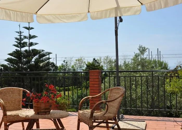 Lidia Alojamento de Acomodação e Pequeno-almoço 3*